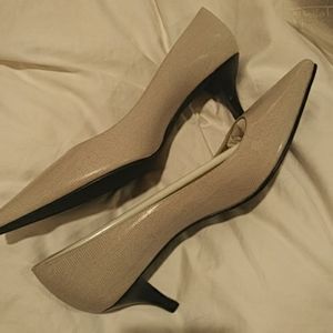 Talbots kitten heel shoes